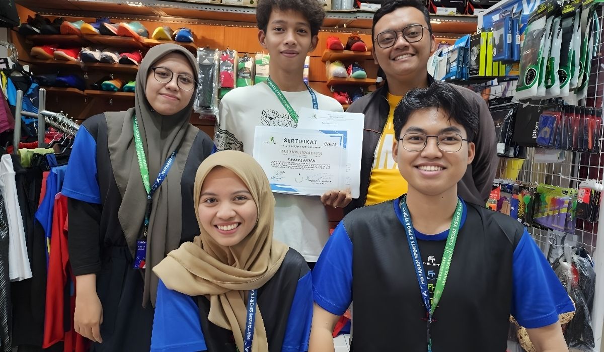 Mahasiswa Magang di CV Berkah Jaya Abadi Sports